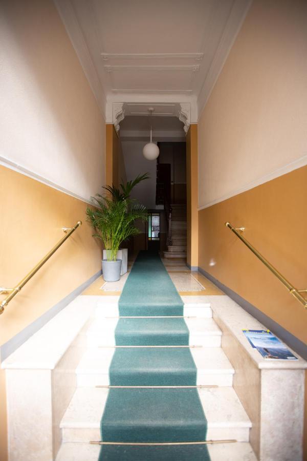 Apartment - Sacchini 16 Milano Eksteriør billede